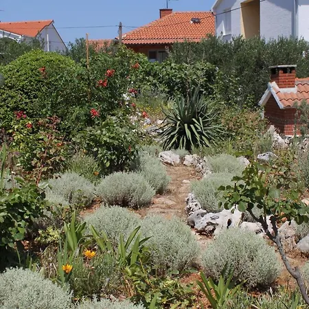 Apartament 872a Sali